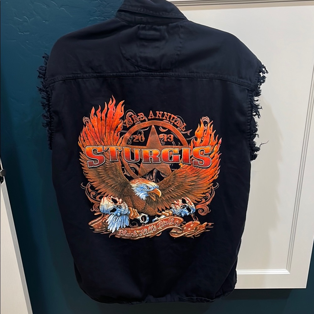 Sturgis 2013 Black Hills Rally shirt.